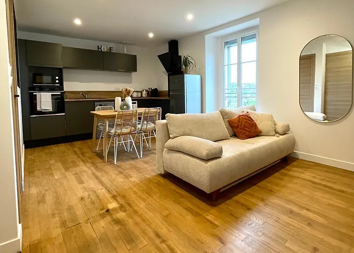 Appartement Calme Et Cosy Proche Centre Vue Chateau