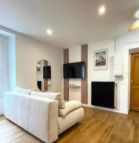 Appartement Calme Et Cosy Proche Centre Vue Chateau