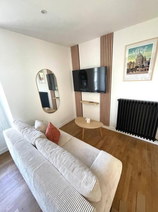 Calme Et Cosy Proche Centre Vue Chateau Appartement